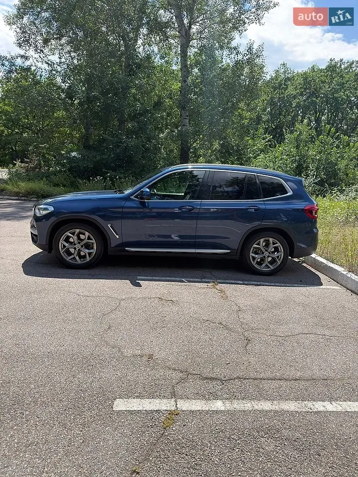 BMW X3 2021 photo 2