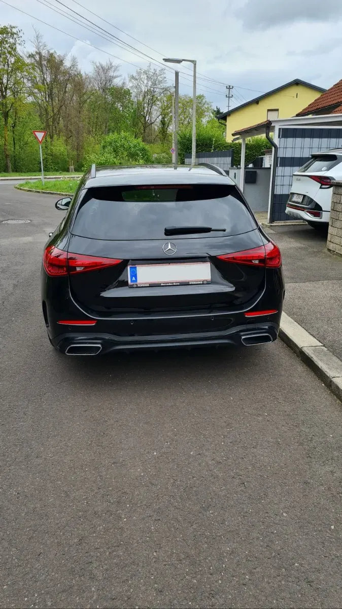 Mercedes-Benz C-Class 2022 photo 3