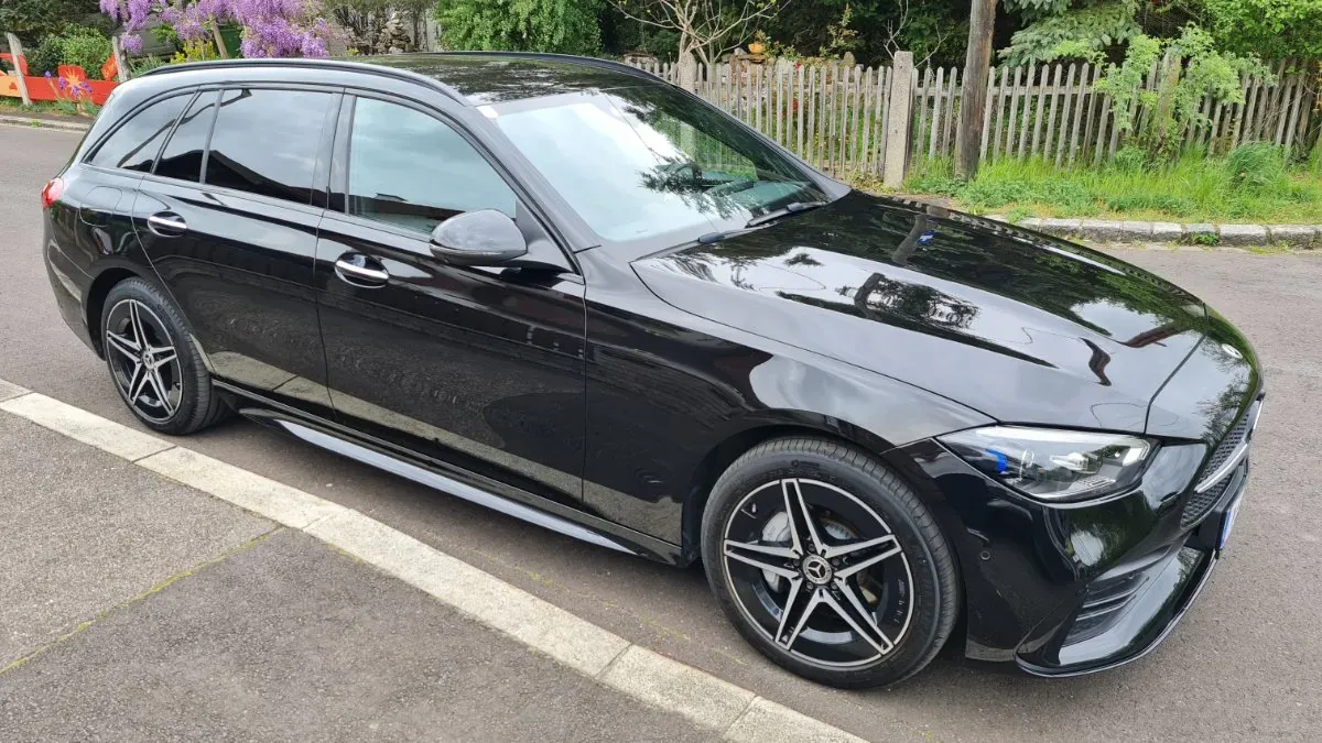 Mercedes-Benz C-Class 2022 photo 2