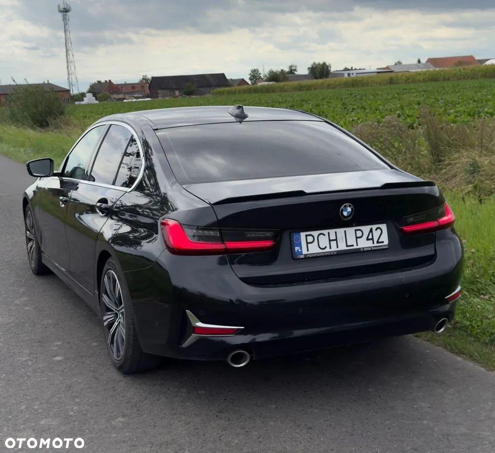 BMW Seria 3 2019 photo 5