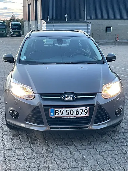 Ford Focus 2013 photo 4