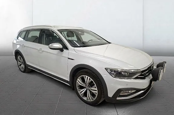 Volkswagen Passat Alltrack 2022 photo 3