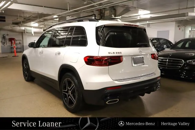 Mercedes-Benz Glb 2026 photo 5