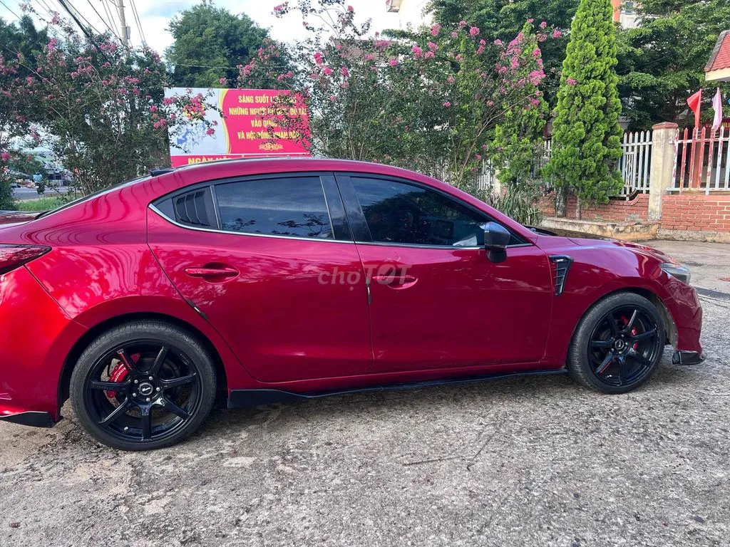 Mazda 3 2017 photo 4