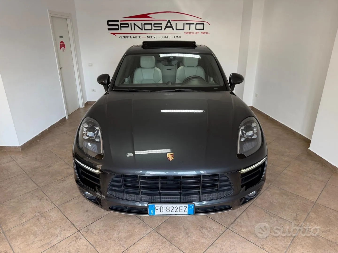 Porsche Macan 2016 photo 2