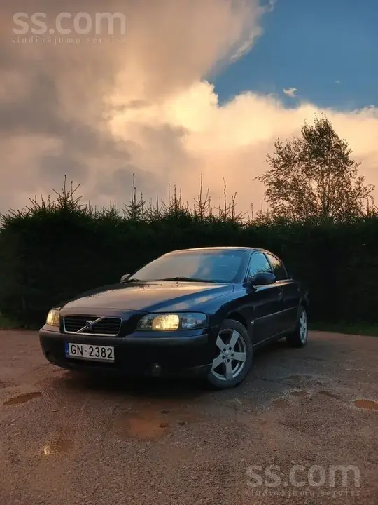 Volvo S60 2002 photo 2
