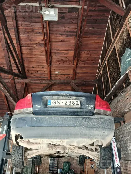 Volvo S60 2002 photo 5