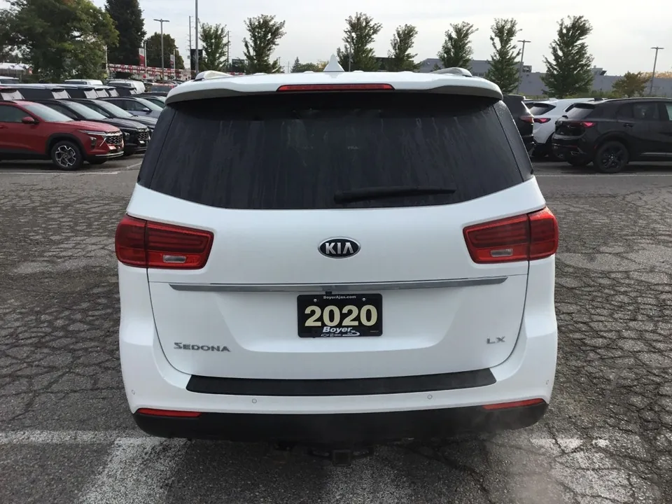 Kia Sedona 2020 photo 4