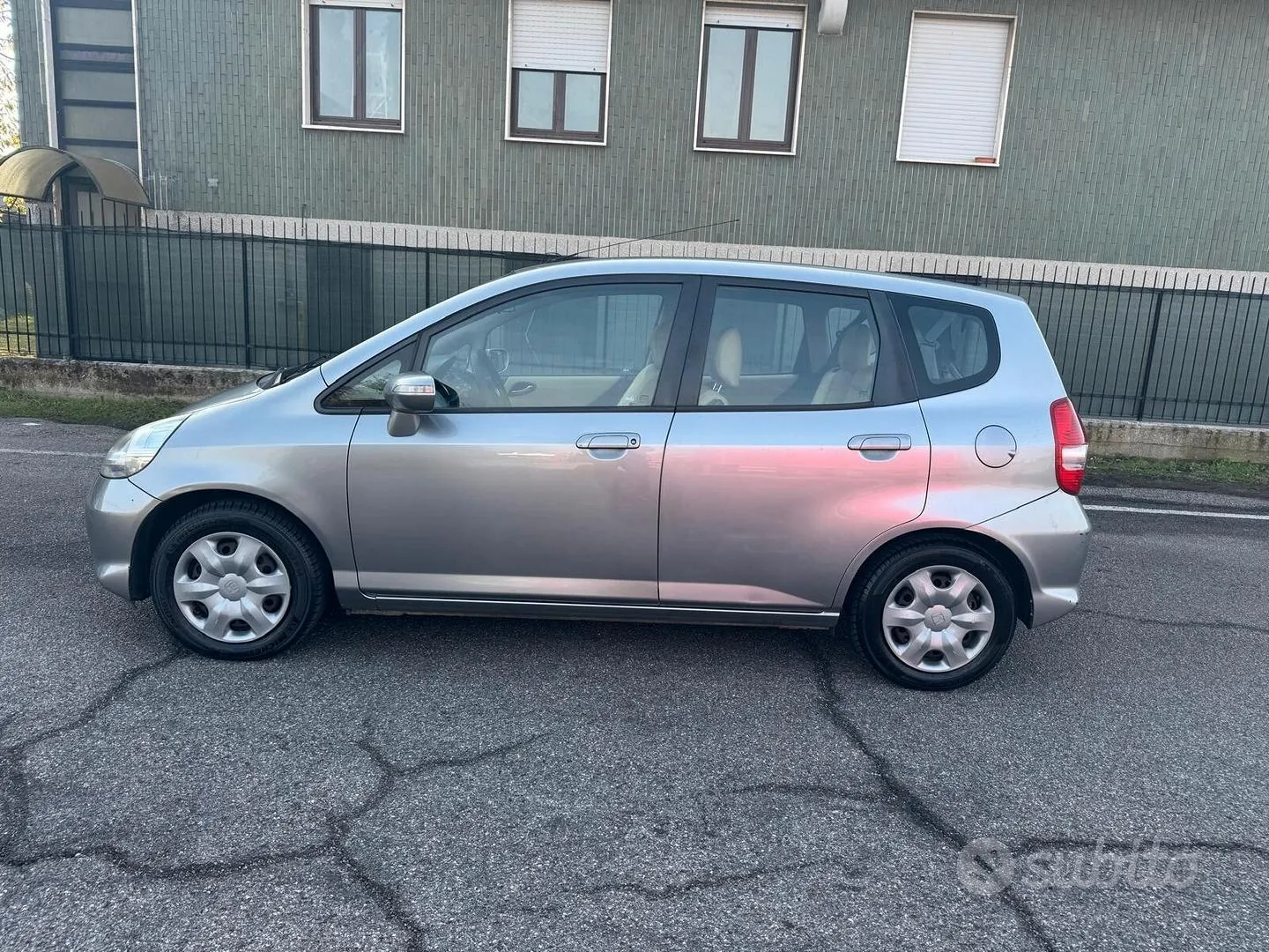 Honda Jazz 2006 photo 4