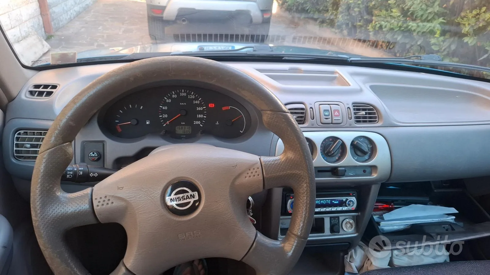 Nissan Micra 2002 photo 2
