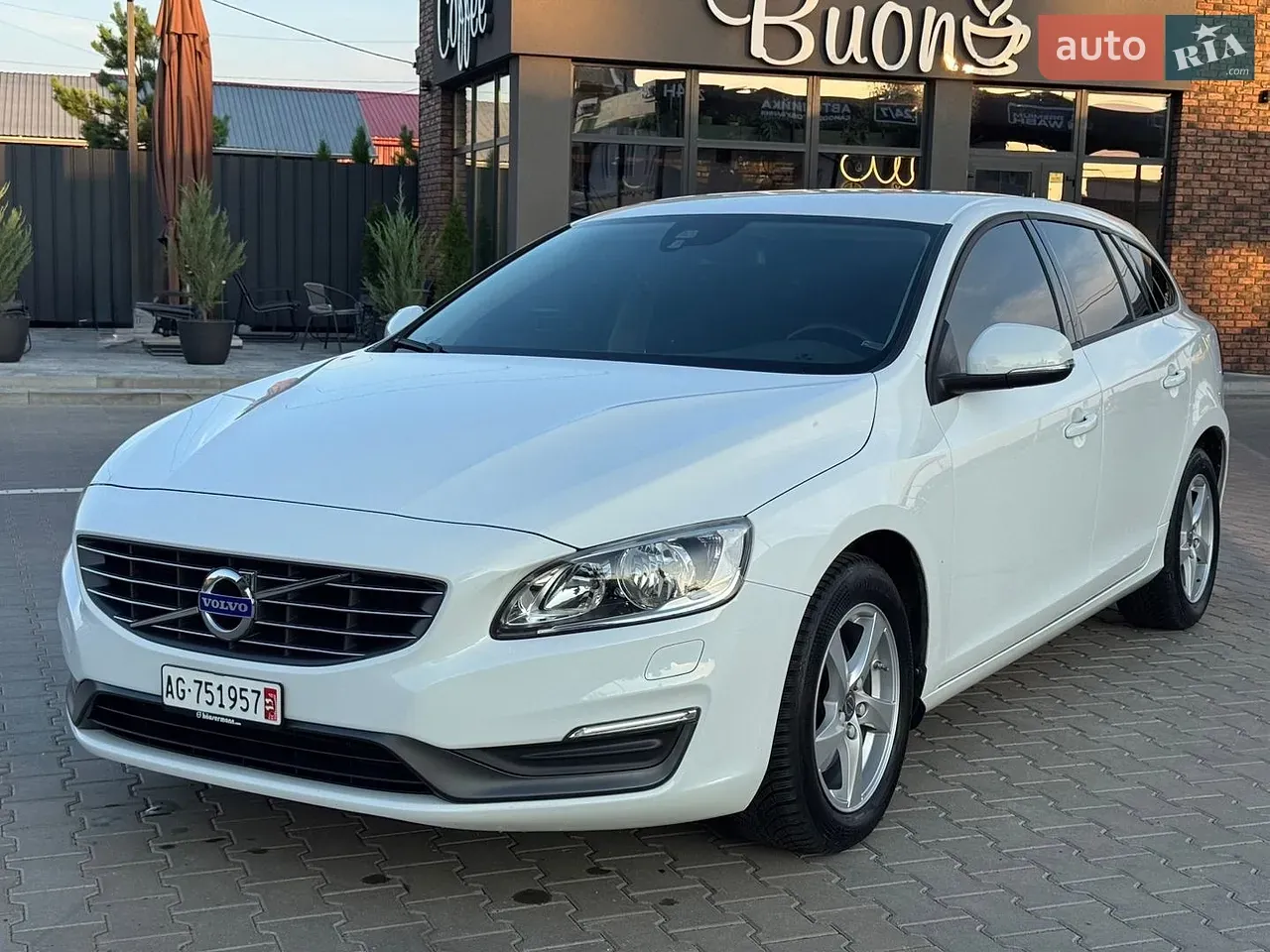 Volvo V60