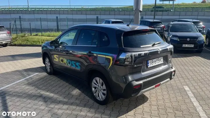 Suzuki Sx4 S-Cross 2025 photo 5