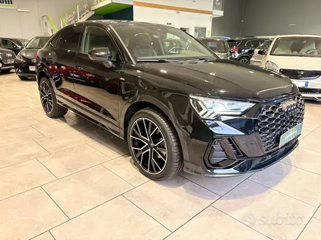 Audi Q3 2021 photo 4