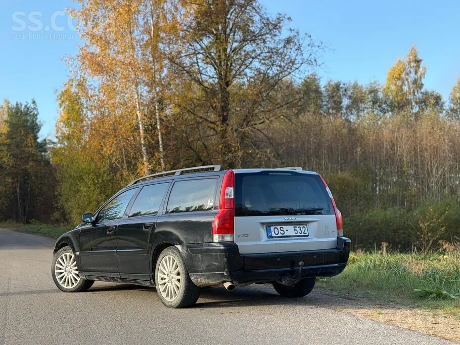 Volvo V70 2006 photo 2