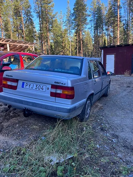 Volvo 850 1993 photo 2
