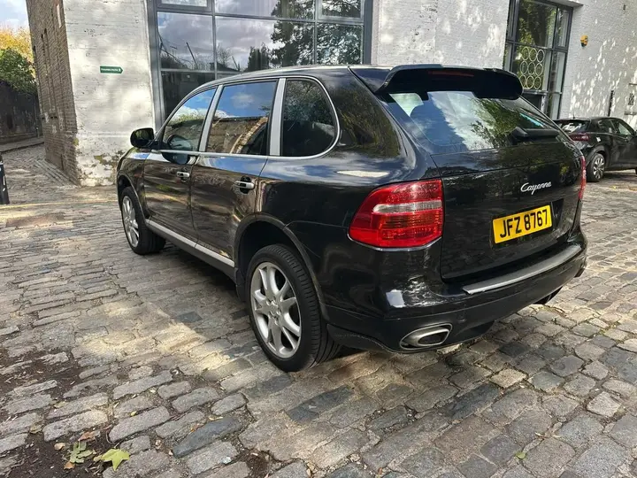Porsche Cayenne 2008 photo 4
