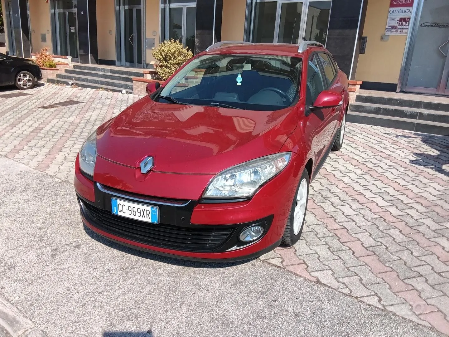 Renault Megane Sw 2013 photo 2