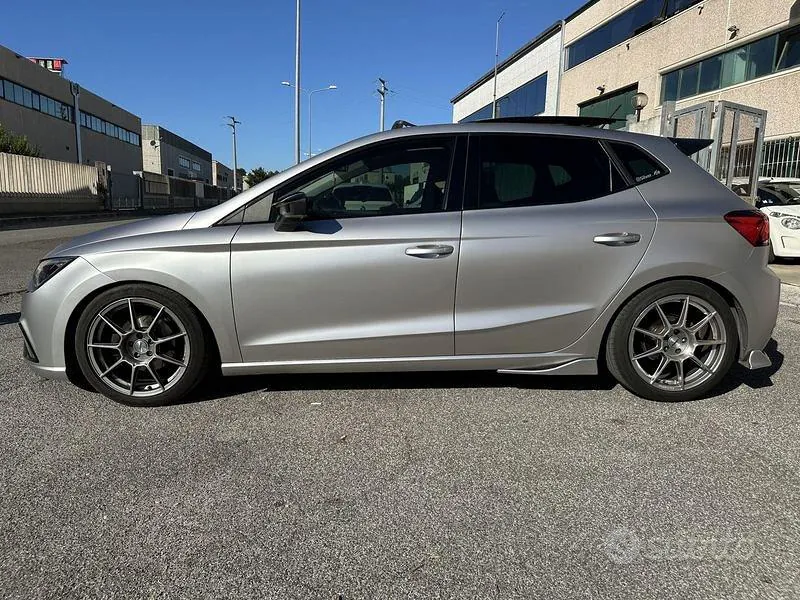 Seat Ibiza 2018 photo 3