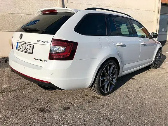 Skoda Octavia Rs 2018 photo 2