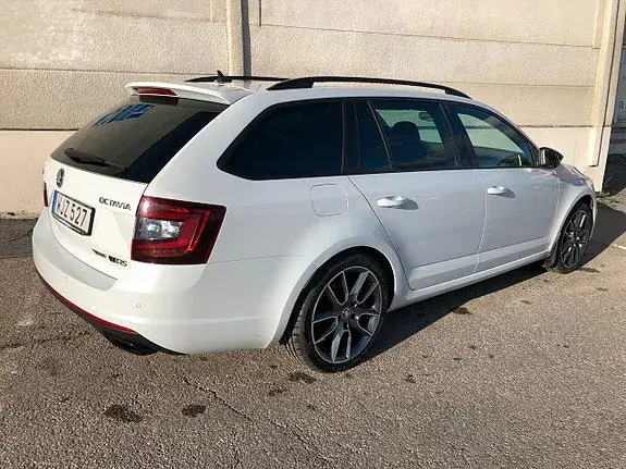 Skoda Octavia Rs 2018 photo 3