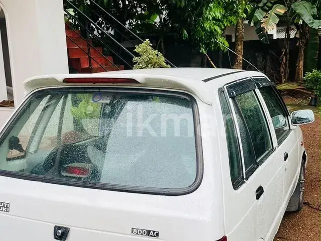 Suzuki Maruti 2011 photo 4