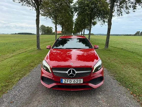 Mercedes-Benz A 180 2018 photo 3