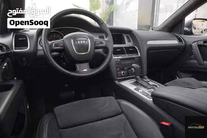 Audi Q7 2010 photo 4