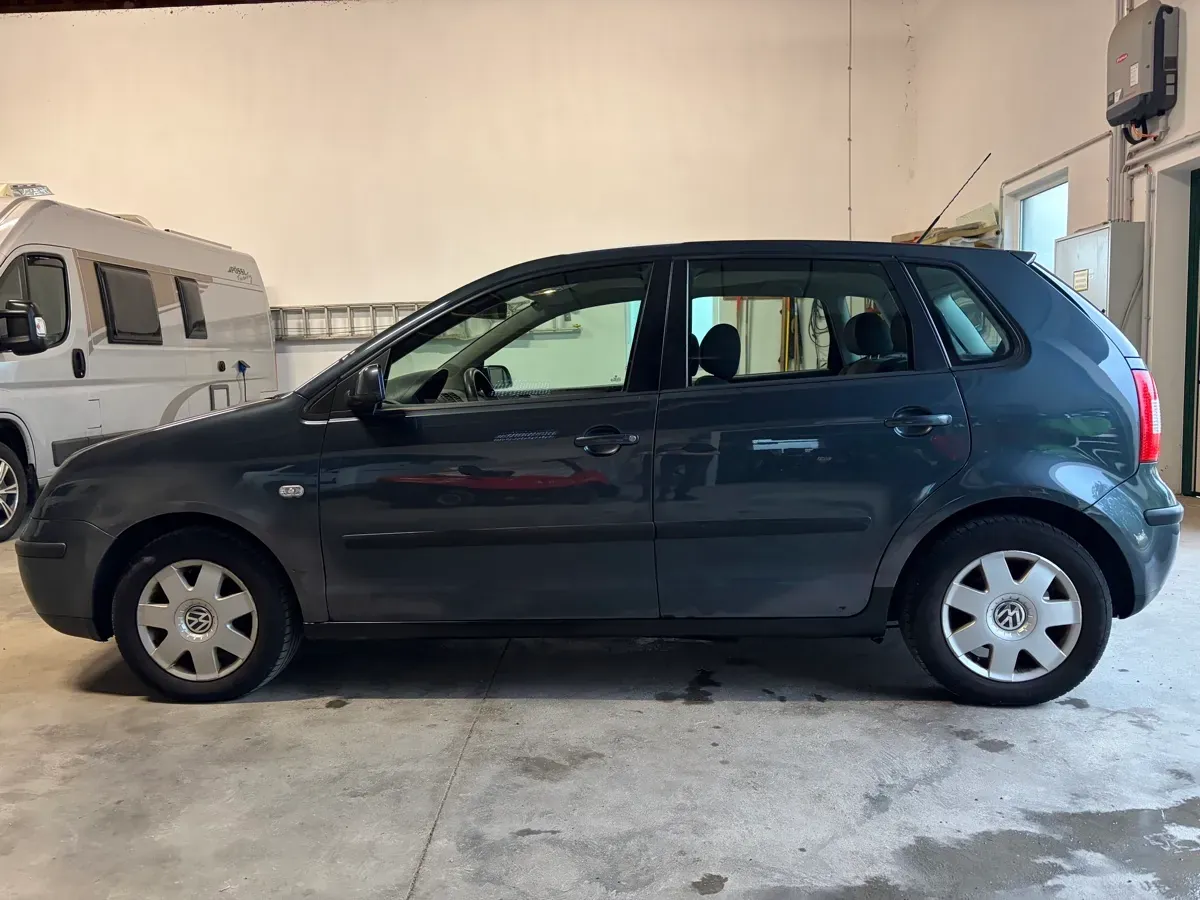 Volkswagen Polo 2004 photo 3