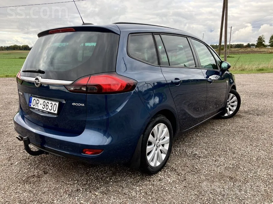 Opel Zafira 2017 photo 3