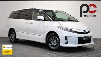 Toyota Estima 2012 photo 2
