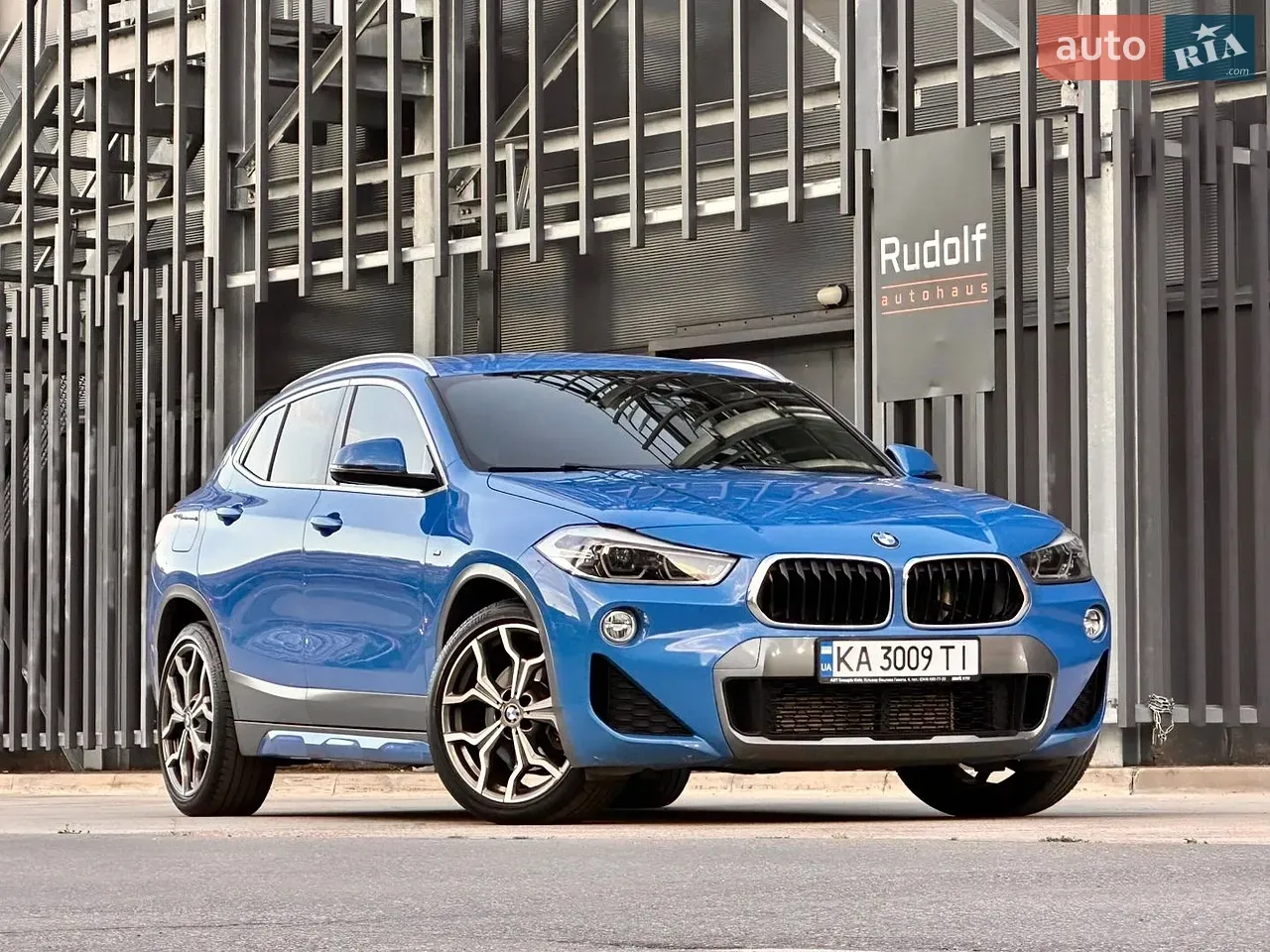 BMW X2
