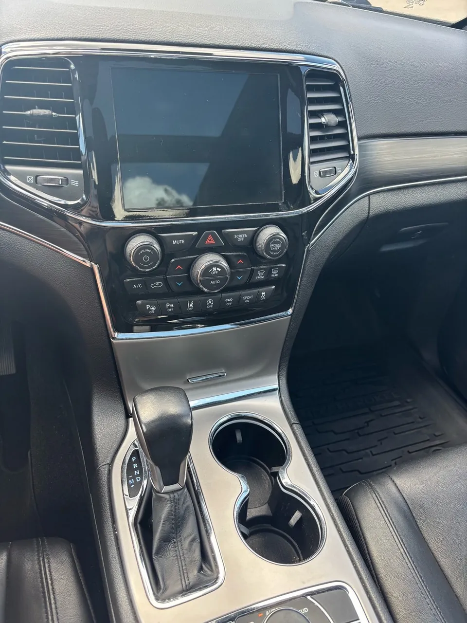 Jeep Grand Cherokee 2021 photo 4