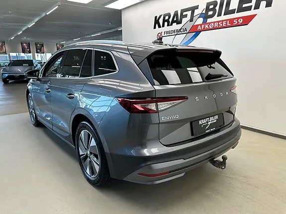Skoda Enyaq 2023 photo 3