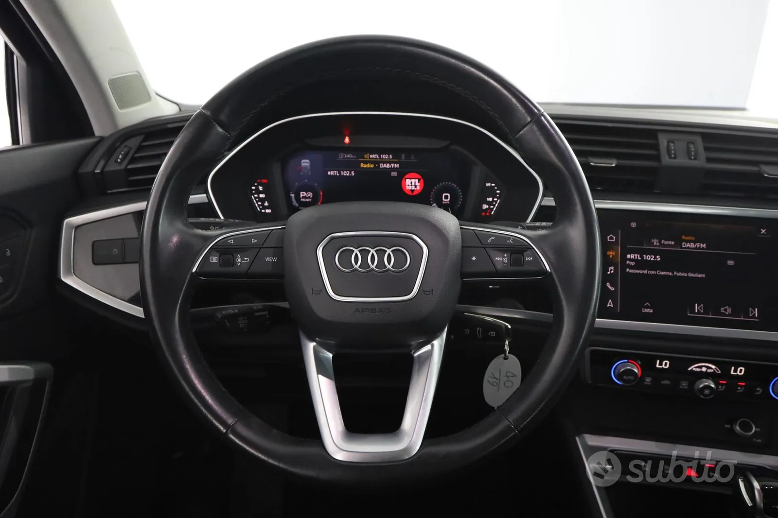 Audi Q3 2023 photo 4