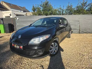 Renault Megane 3 2012 photo 2