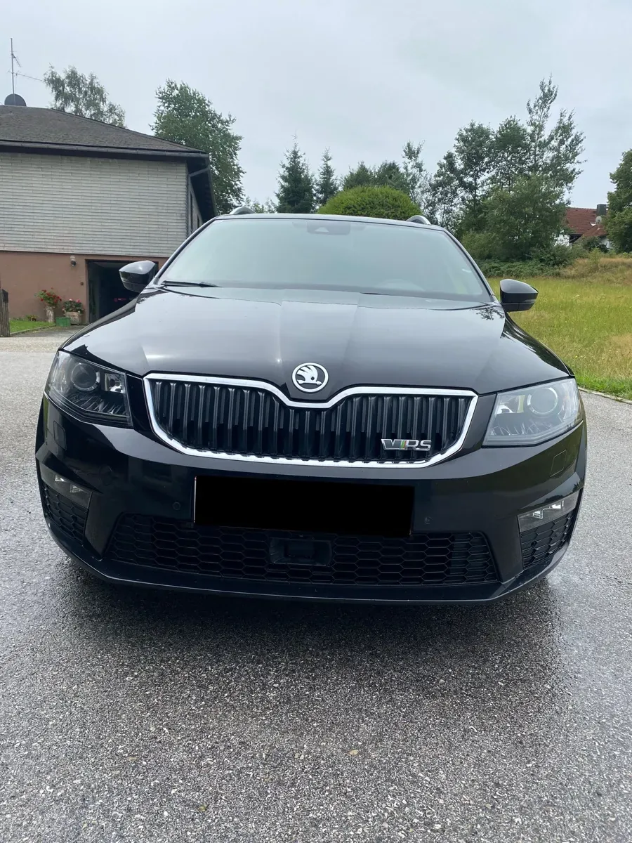 Skoda Octavia 2015 photo 2