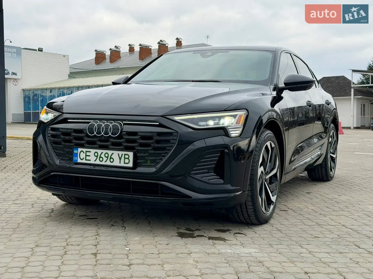 Audi Q8 Sportback E-Tron 2023 photo 3