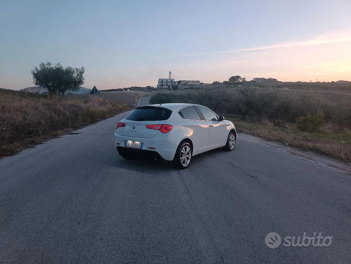 Alfa Romeo Giulietta 2011 photo 4