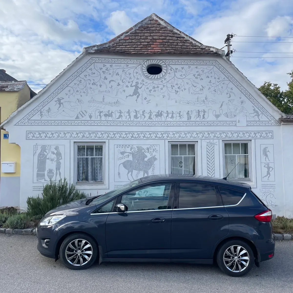 Ford C-Max 2012 photo 2