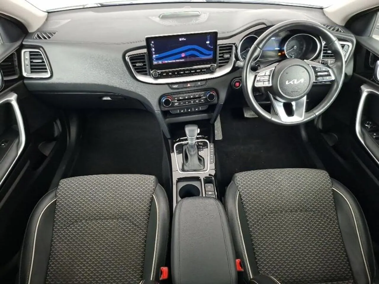 Kia Xceed 2023 photo 3