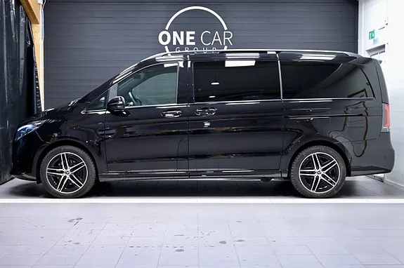 Mercedes-Benz V300 D 2026 photo 4
