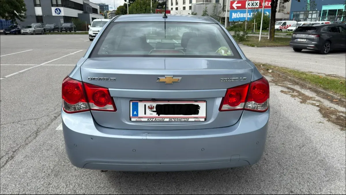 Chevrolet Cruze 2009 photo 3