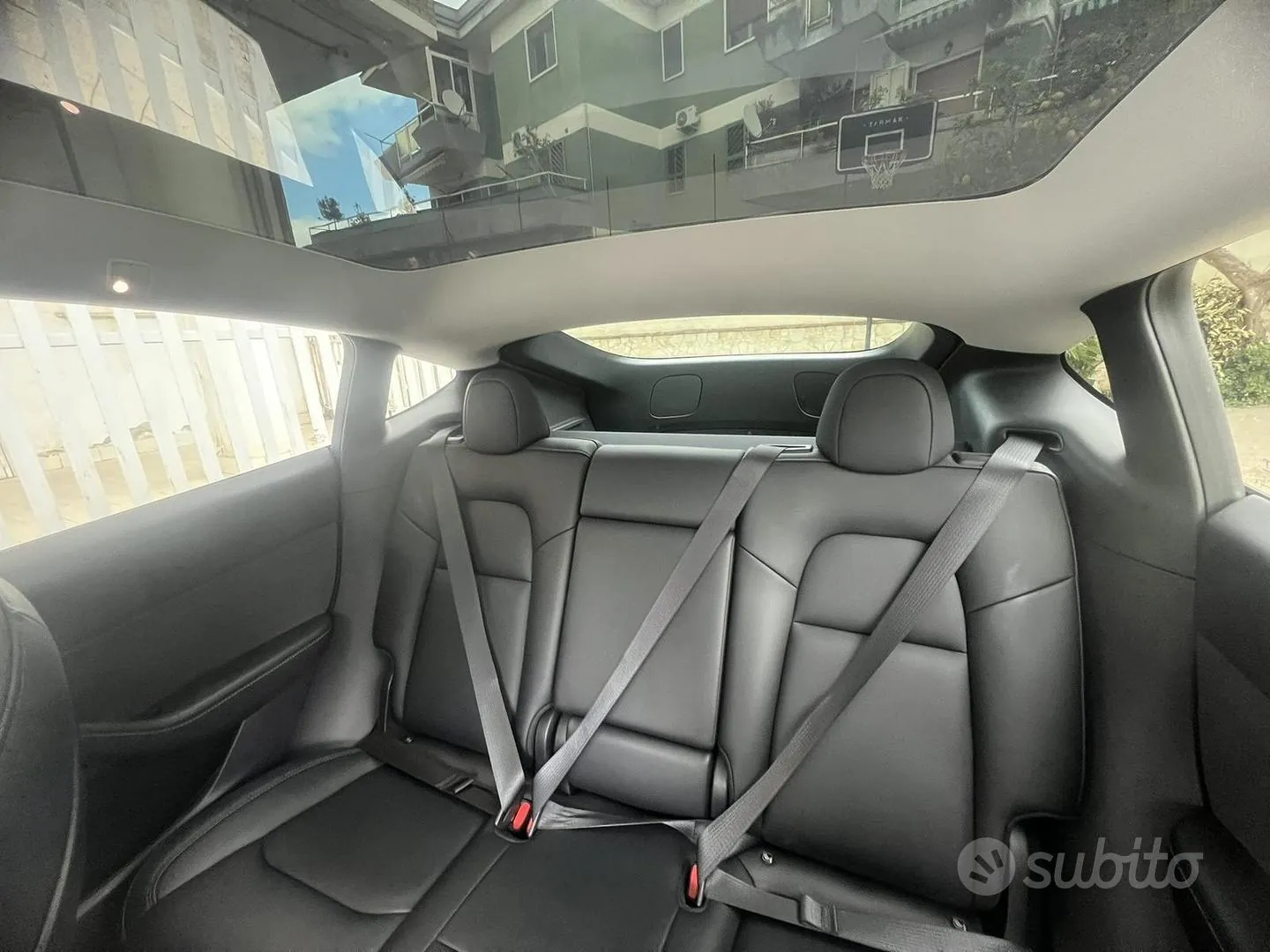 Tesla Model Y 2022 photo 4
