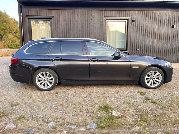 BMW 520D 2015 photo 2