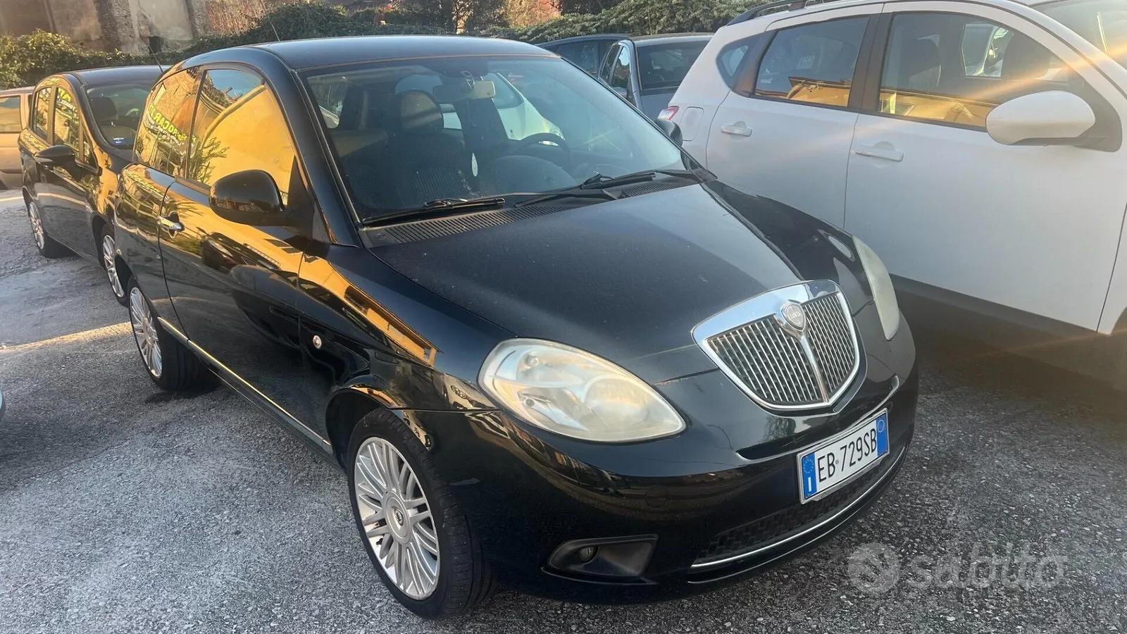 Lancia Ypsilon