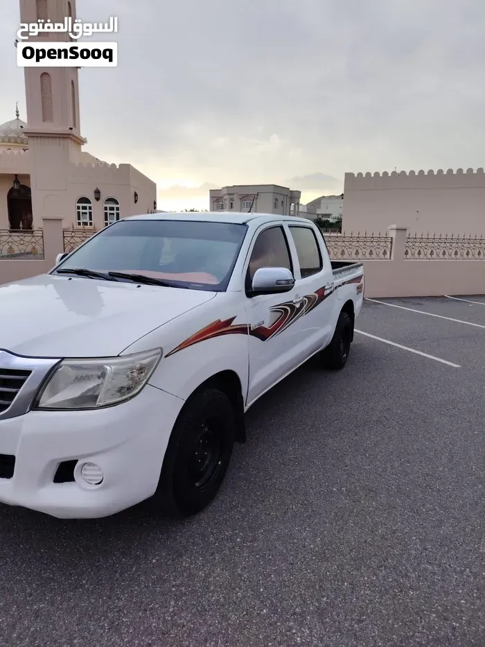 Toyota Hilux 2012 photo 4
