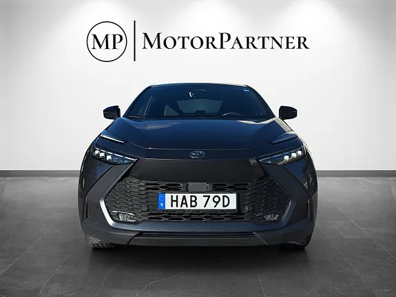 Toyota C-Hr 2025 photo 2