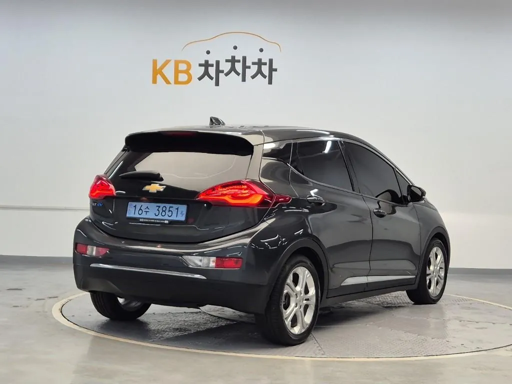 Chevrolet Bolt 2019 photo 3