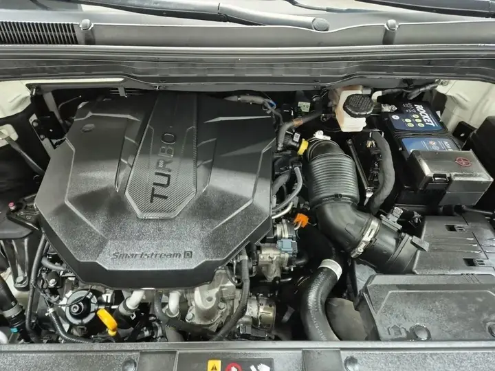Kia Carnival 2023 photo 5