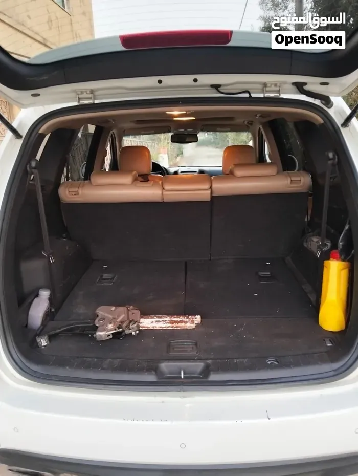 Hyundai Santa Fe 2011 photo 3